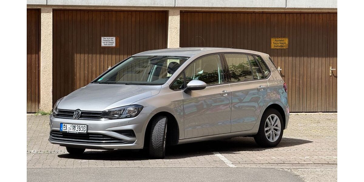 VW Golf Sportsvan 33.280 km 15.500 &euro; Stuttgart 70178
