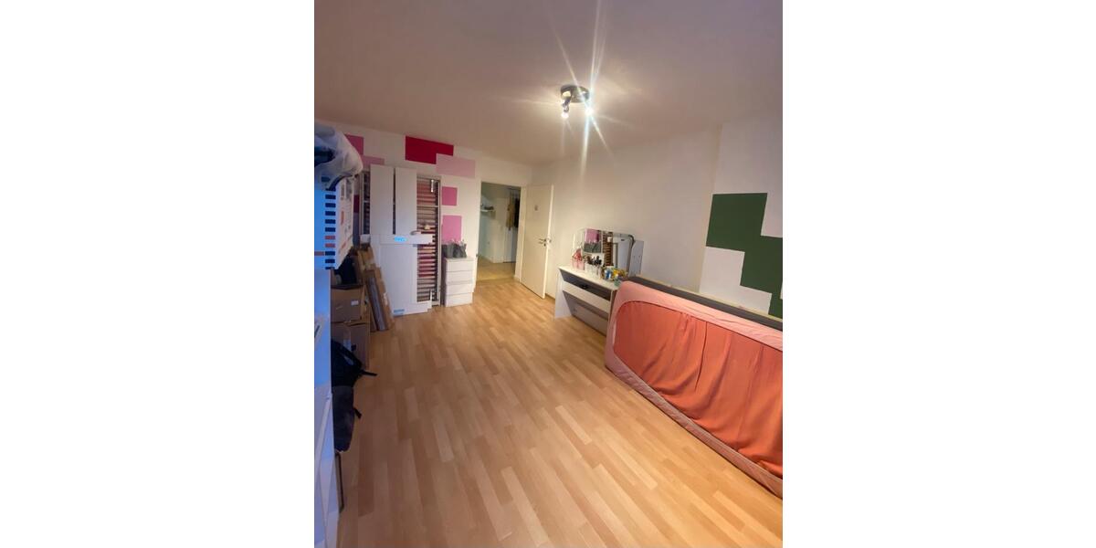 Erdgeschoßwohnung Ludwigsburg Eglosheim - 4 Zimmer, 90 m&sup2;, 1.550&euro; | Angebot:26256466