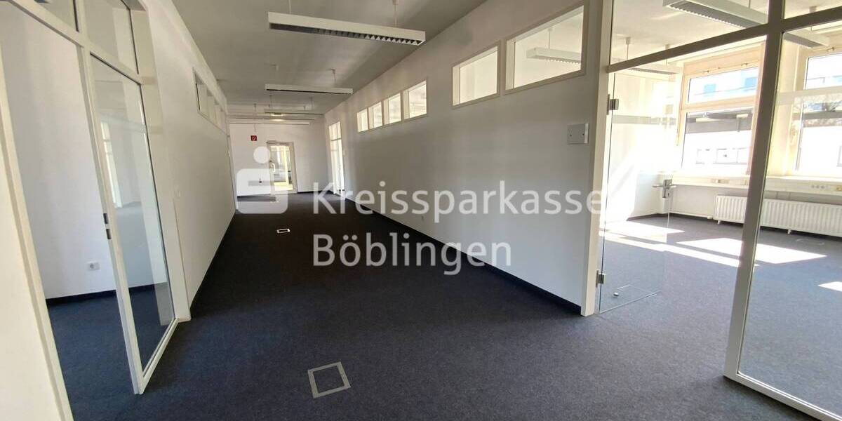 Gewerbeobjekt Sindelfingen Mitte - 6 Zimmer, 2.400&euro; | Angebot:25780763