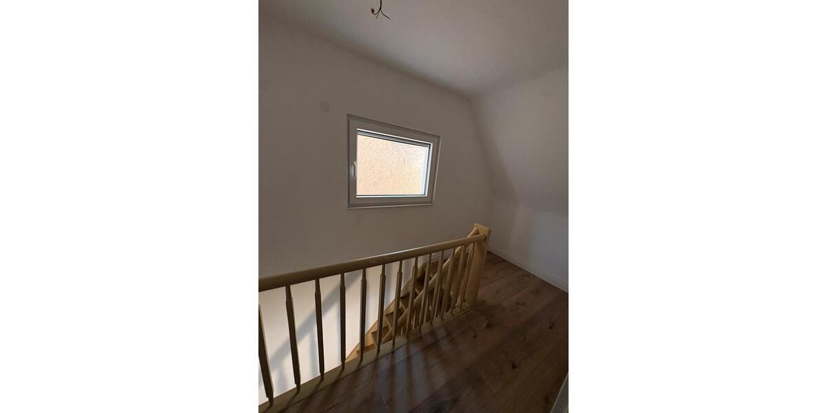 Etagenwohnung Weil der Stadt - 2 Zimmer, 70 m&sup2;, 1.200&euro; | Angebot:25589630