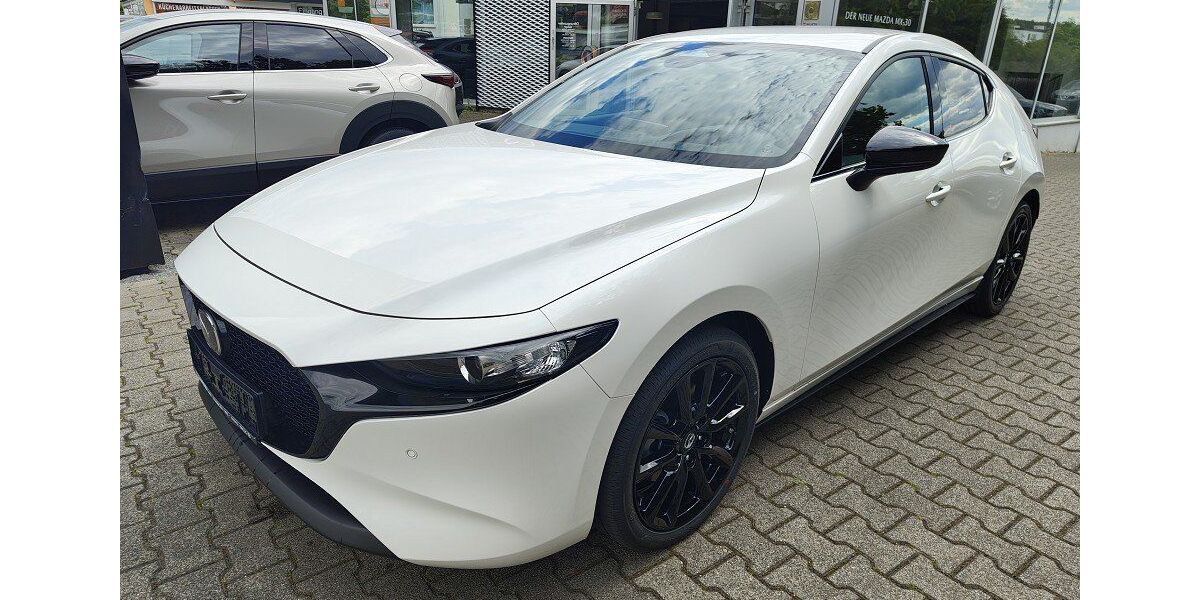 Mazda 3 4.643 km 26.490 &euro; Vaihingen 71665