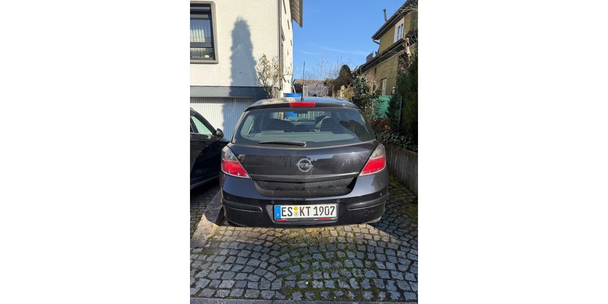 Opel Astra 101.000 km 3.000 &euro; Ostfildern 73760