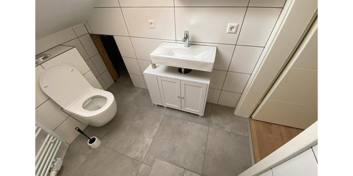 Dachgeschoßwohnung Steinenbronn - 2 Zimmer, 40 m&sup2;, 850&euro; | Angebot:27547306
