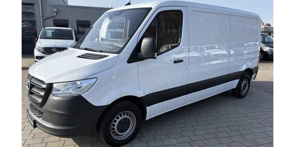 Mercedes-Benz Sprinter 82.836 km 28.274 &euro; Schorndorf 73614