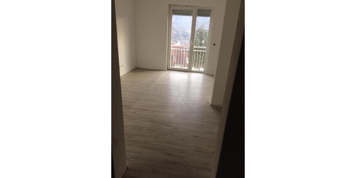 Etagenwohnung Murrhardt - 4.5 Zimmer, 100 m&sup2;, 1.100&euro; | Angebot:26062427