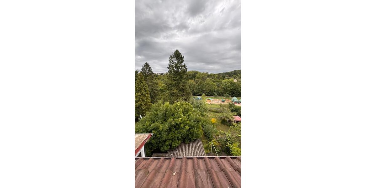 Dachgeschoßwohnung Stuttgart Feuerbach - 3 Zimmer, 66 m&sup2;, 1.200&euro; | Angebot:27543976