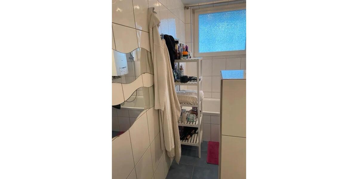 Dachgeschoßwohnung Stuttgart Stuttgart-Ost - 2 Zimmer, 50 m&sup2;, 920&euro; | Angebot:25794094