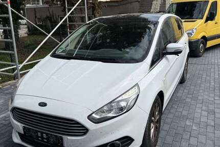 Ford S-Max 171.855 km 13.890 &euro; Magstadt 71106