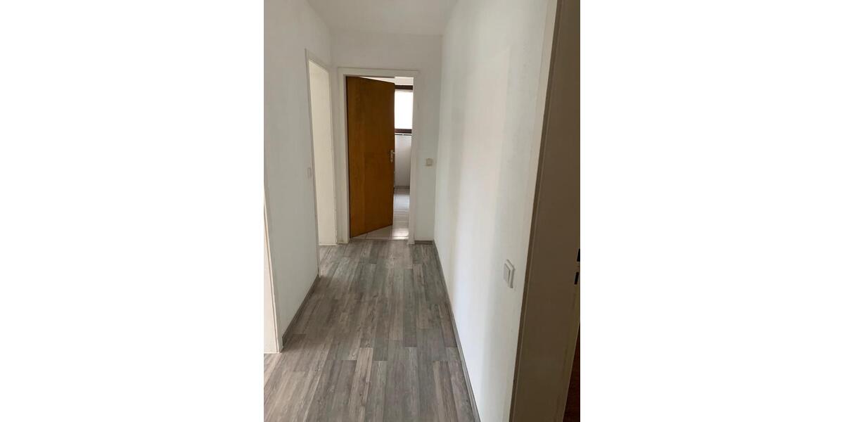 Etagenwohnung Sindelfingen Darmsheim - 3 Zimmer, 90 m&sup2;, 1.250&euro; | Angebot:25436797