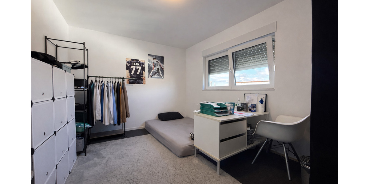 Mehrfamilienhaus, Wohnhaus Steinenbronn - 8 Zimmer, 233 m&sup2;, 949.000&euro; | Angebot:25704322