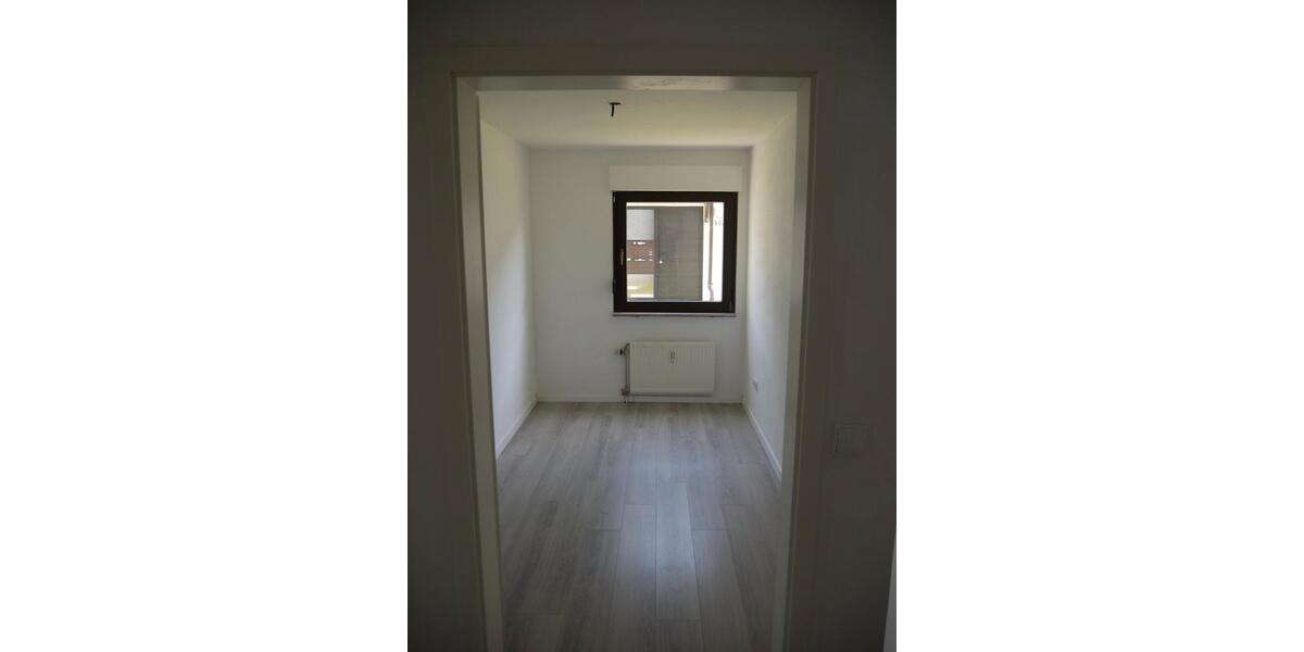 Erdgeschoßwohnung Vaihingen an der Enz - 4 Zimmer, 107 m&sup2;, 400.000&euro; | Angebot:26517362