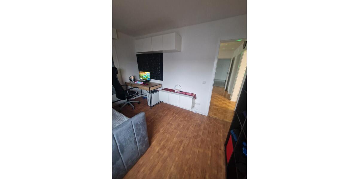 Dachgeschoßwohnung Tiefenbronn - 3 Zimmer, 75 m&sup2;, 269.000&euro; | Angebot:26032041