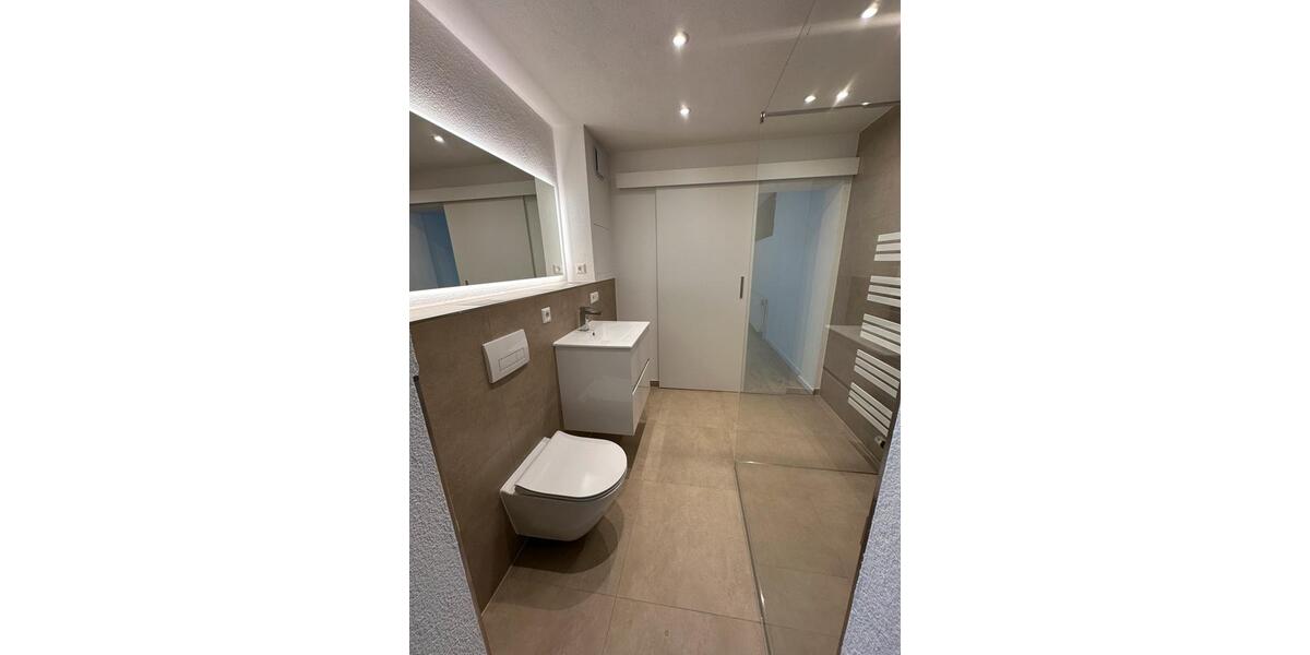 Etagenwohnung Esslingen am Neckar Brühl - 2.5 Zimmer, 64 m&sup2;, 1.250&euro; | Angebot:24767537