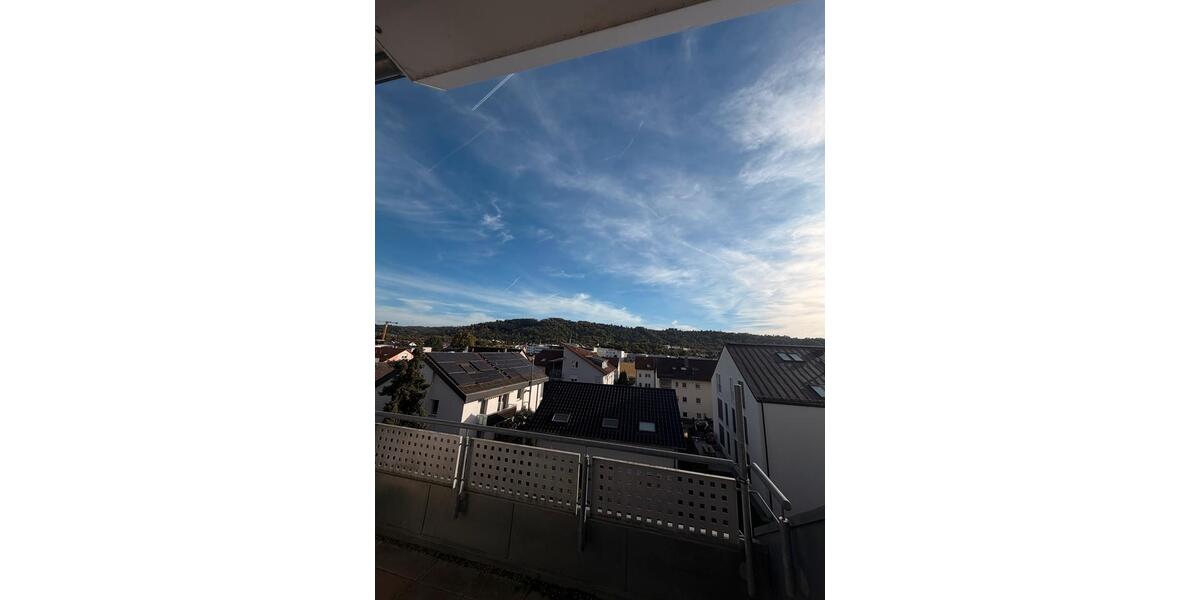 Dachgeschoßwohnung Remshalden - 4 Zimmer, 78 m&sup2;, 1.050&euro; | Angebot:27553315