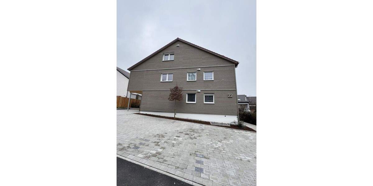 Etagenwohnung Erdmannhausen - 2 Zimmer, 63 m&sup2;, 1.000&euro; | Angebot:25879200