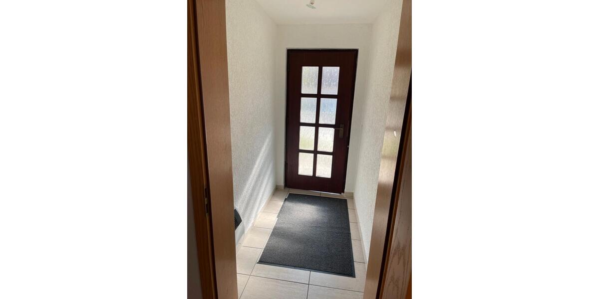 Erdgeschoßwohnung Kirchheim am Neckar - 2.5 Zimmer, 76 m&sup2;, 900&euro; | Angebot:27552241