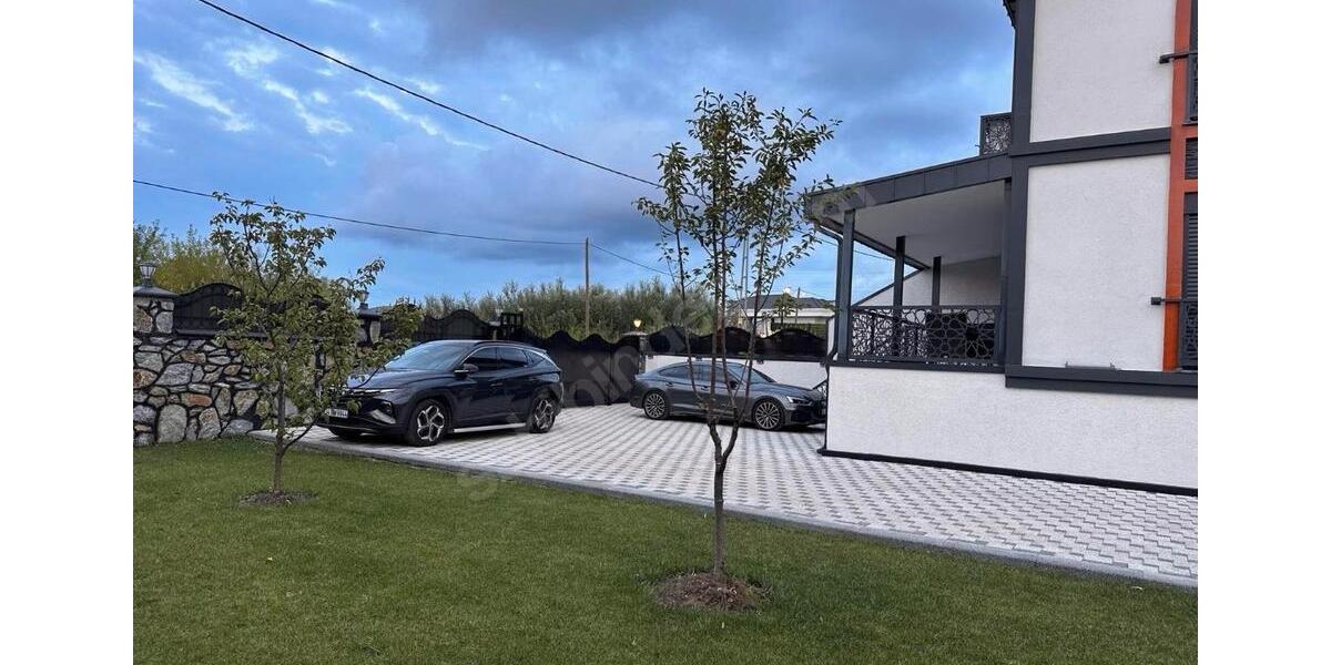 Villa Leutenbach - 6 Zimmer, 326 m&sup2;, 900.000&euro; | Angebot:26004827