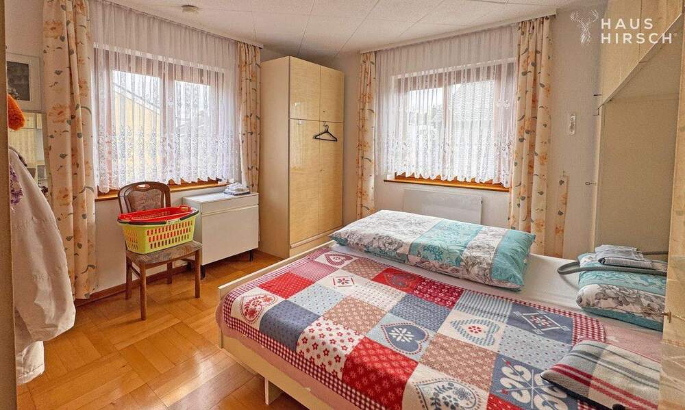 Mehrfamilienhaus, Wohnhaus Stuttgart Zuffenhausen - 1 Zimmer, 188 m&sup2;, 625.000&euro; | Angebot:25656657