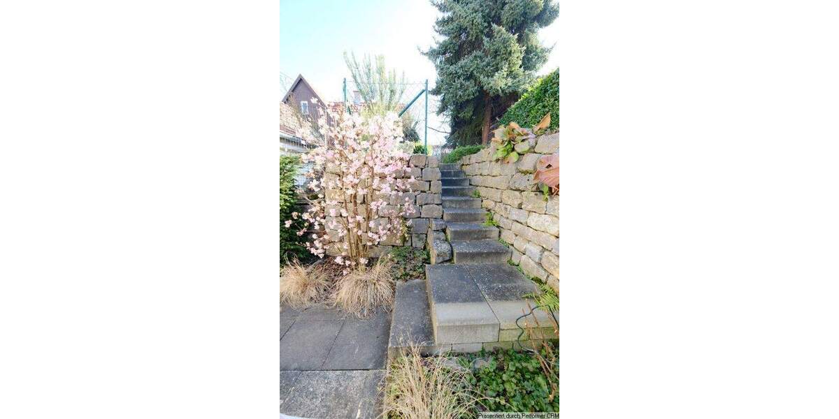 Mehrfamilienhaus, Wohnhaus Korntal-Münchingen Münchingen - 6 Zimmer, 132 m&sup2;, 495.000&euro; | Angebot:25726697