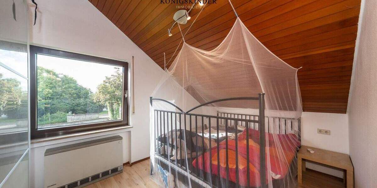 Mehrfamilienhaus, Wohnhaus Stuttgart / Möhringen Möhringen - 9 Zimmer, 240 m&sup2;, 1.300.000&euro; | Angebot:25680014