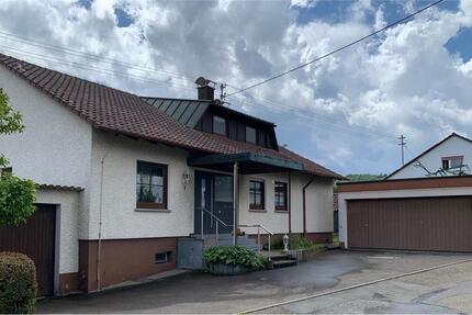 Haus Allmersbach im Tal - 10 Zimmer, 198 m&sup2;, 650.000&euro; | Angebot:26048203