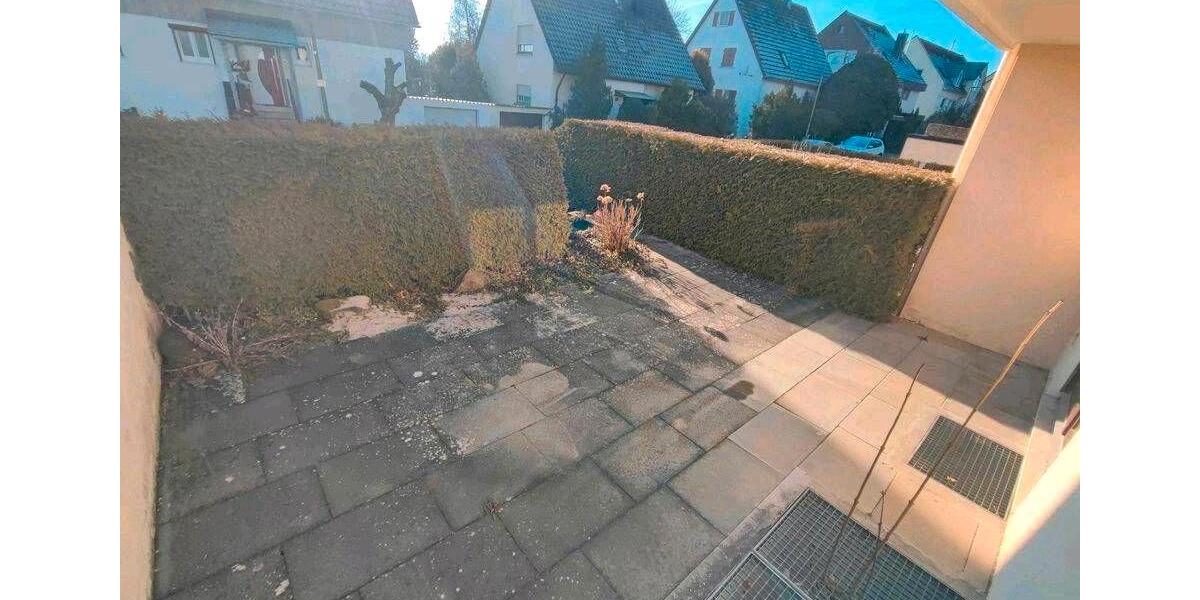 Doppelhaushälfte Leonberg - 6 Zimmer, 146 m&sup2;, 500.000&euro; | Angebot:26597536