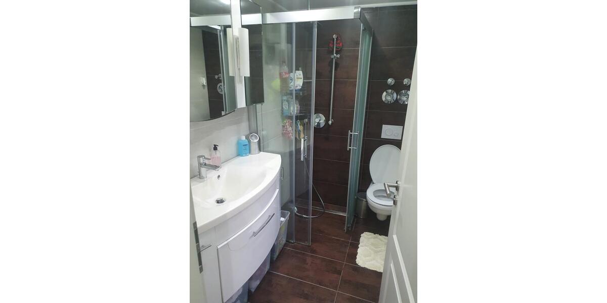 Doppelhaushälfte Vaihingen an der Enz - 6 Zimmer, 165 m&sup2;, 460.000&euro; | Angebot:26634550