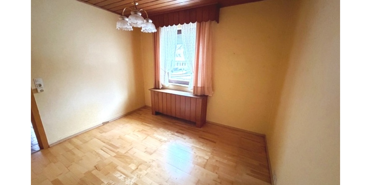 Perfekt für Paare & kleine Familien: EFH in zentraler Lage von Marbach - Einfamilienhaus Marbach am Neckar Marbach | Angebot:24976626