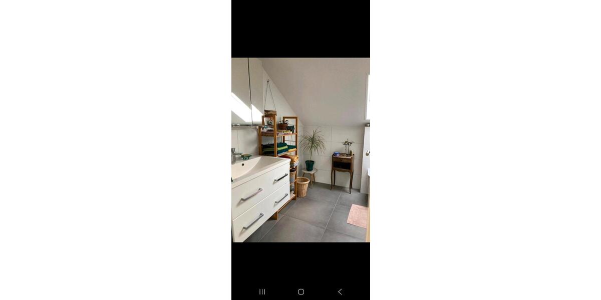 Dachgeschoßwohnung Stuttgart Vaihingen - 2.5 Zimmer, 56 m&sup2;, 960&euro; | Angebot:26048793