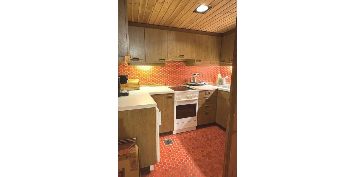 Einfamilienhaus Stuttgart Vaihingen - 7 Zimmer, 240 m&sup2;, 1.250.000&euro; | Angebot:25671954