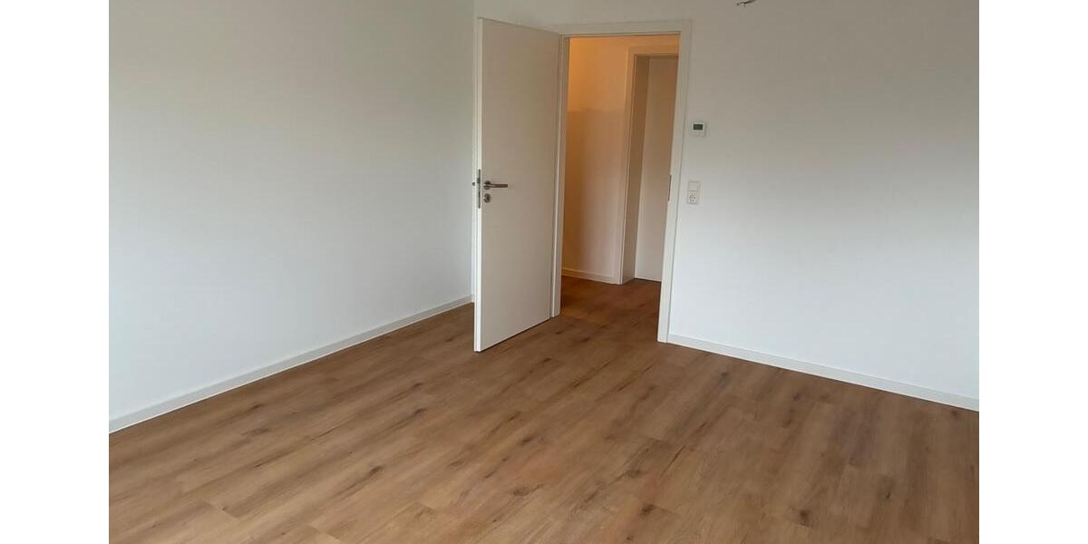 Etagenwohnung Heilbronn Böckingen - 3 Zimmer, 75 m&sup2;, 1.200&euro; | Angebot:25353987
