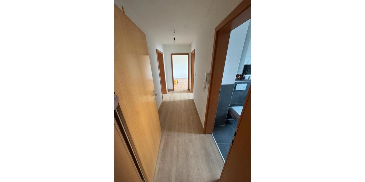 Erdgeschoßwohnung Stuttgart Mühlhausen - 3 Zimmer, 63 m&sup2;, 1.290&euro; | Angebot:25843567
