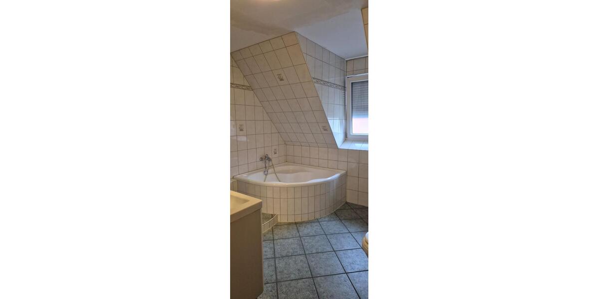 Etagenwohnung Stuttgart Stuttgart-Süd - 5 Zimmer, 114 m&sup2;, 1.500&euro; | Angebot:27580436