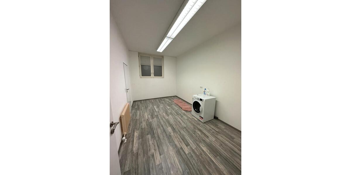 Gewerbeobjekt Sindelfingen Sindelfingen (Stadt) - 500&euro; | Angebot:25642697