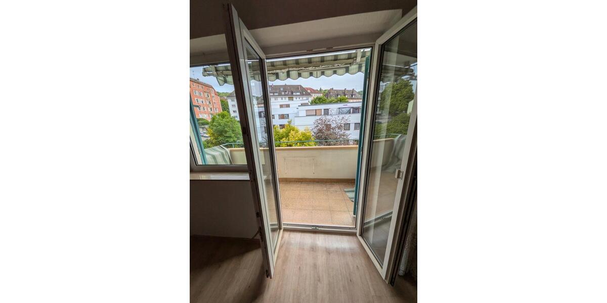 Etagenwohnung Stuttgart Lehen - 3 Zimmer, 80 m&sup2;, 1.350&euro; | Angebot:27547307