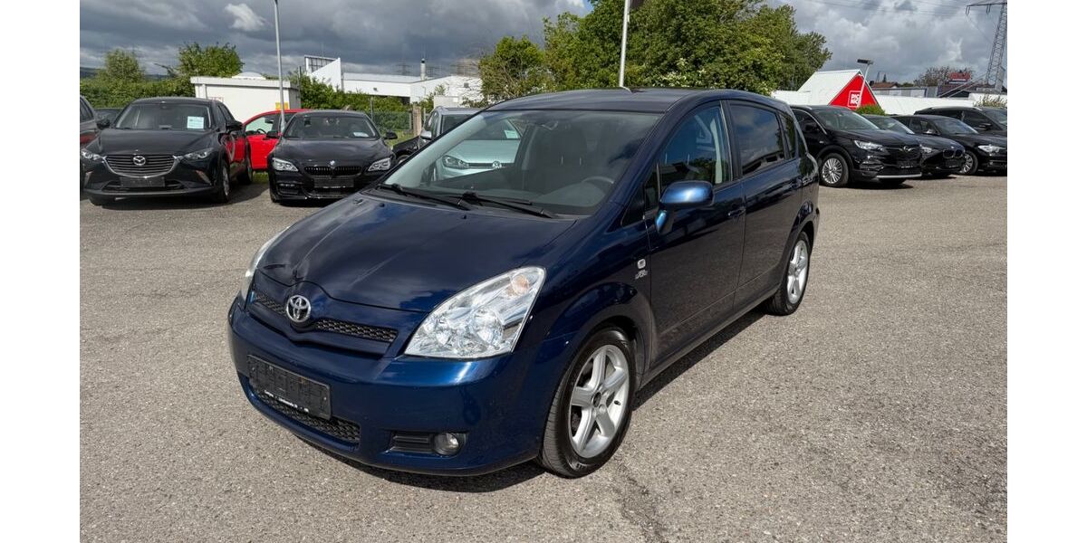 Toyota Corolla Verso 247.000 km 3.590 &euro; Heilbronn 74080