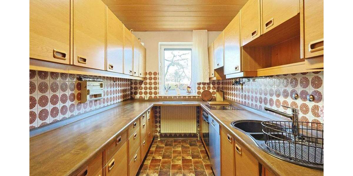 Reihenendhaus Sindelfingen Mitte - 7 Zimmer, 155 m&sup2;, 595.000&euro; | Angebot:25702479