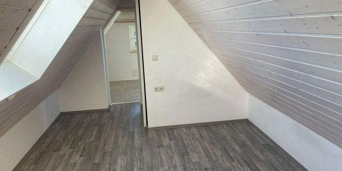 Etagenwohnung Korntal - 3 Zimmer, 75 m&sup2;, 265.000&euro; | Angebot:25748749