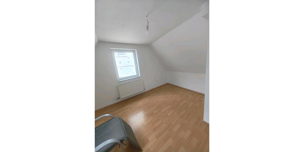 Reihenhaus Flein - 4 Zimmer, 75 m&sup2;, 180.000&euro; | Angebot:27478908