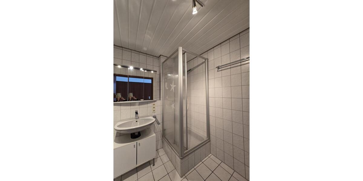 Dachgeschoßwohnung Marbach am Neckar - 3 Zimmer, 100 m&sup2;, 380.000&euro; | Angebot:27595730