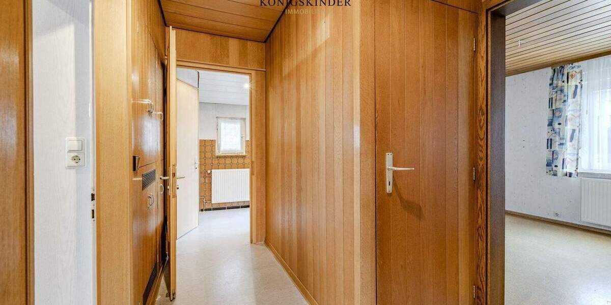 Einfamilienhaus Backnang - 6 Zimmer, 107 m&sup2;, 399.000&euro; | Angebot:25730879