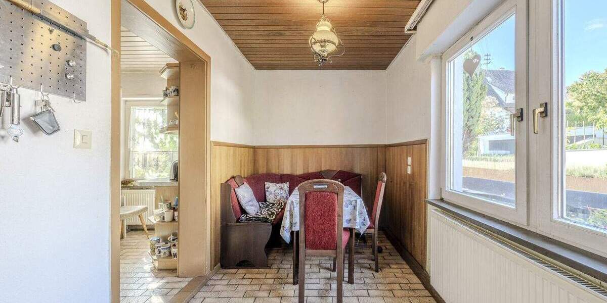 Einfamilienhaus Oberstenfeld - 5 Zimmer, 112 m&sup2;, 275.000&euro; | Angebot:25746118