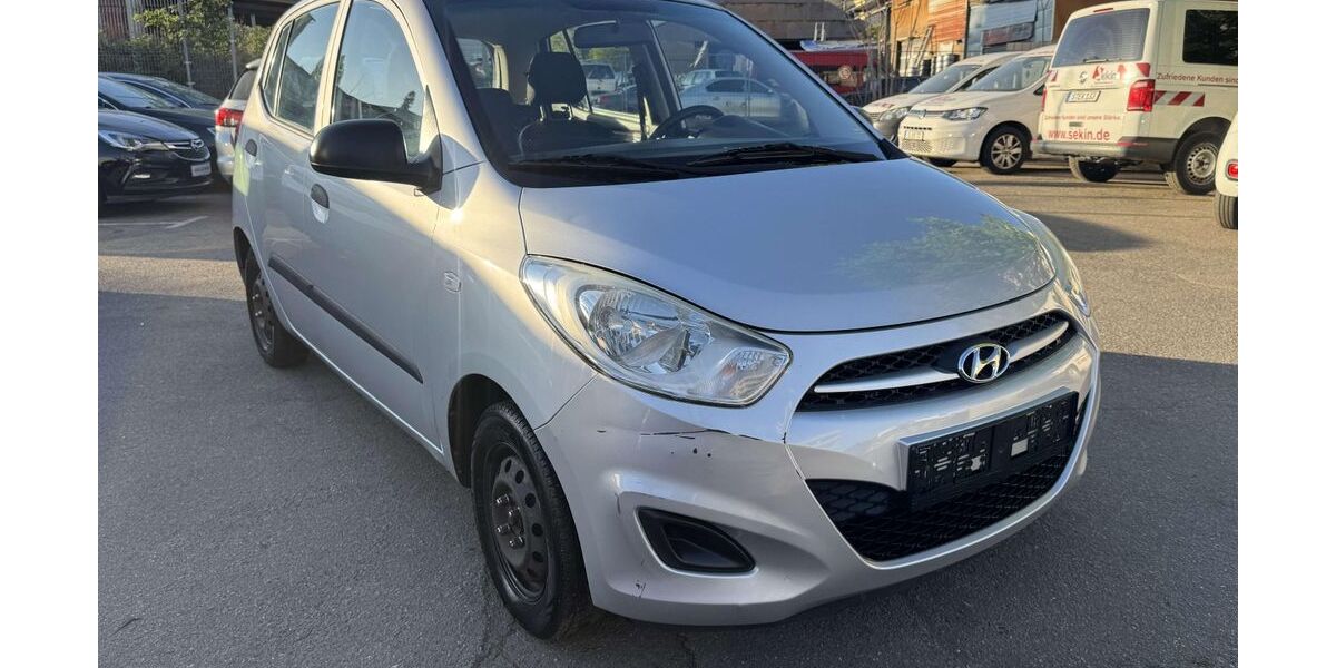 Hyundai i10 200.000 km 1.899 &euro; Stuttgart 70469