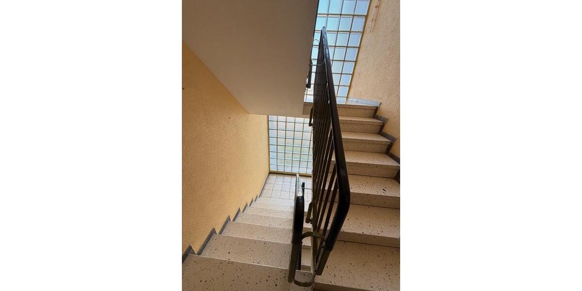 Etagenwohnung Stuttgart Mühlhausen - 3 Zimmer, 74 m&sup2;, 339.000&euro; | Angebot:25782177