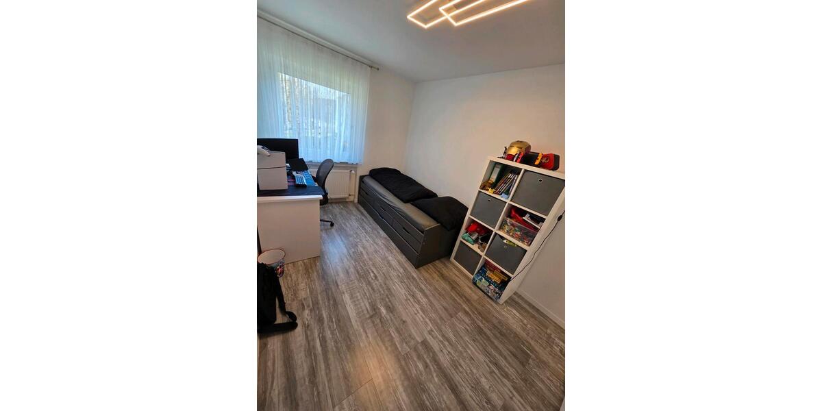Hochparterre Besigheim - 3.5 Zimmer, 79 m&sup2;, 250.000&euro; | Angebot:26002280