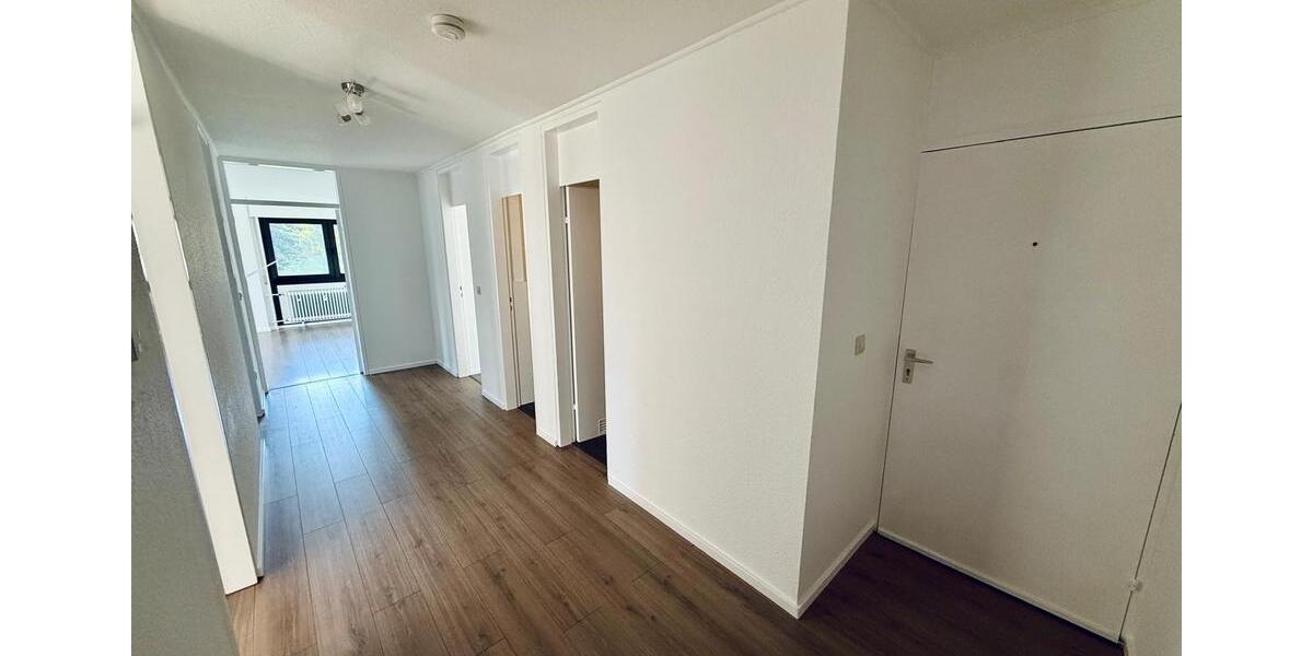 Etagenwohnung Fellbach Oeffingen - 3 Zimmer, 86 m&sup2;, 1.500&euro; | Angebot:27576311