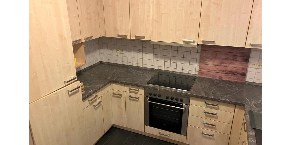 Etagenwohnung Lehrensteinsfeld - 3.5 Zimmer, 99 m&sup2;, 1.000&euro; | Angebot:25964396