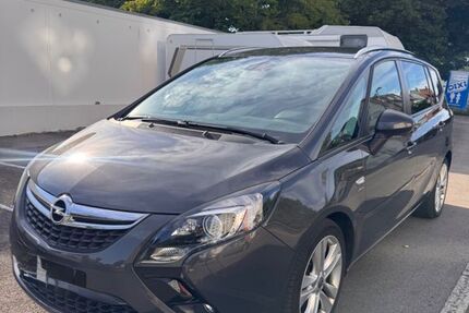 Opel Zafira 115.624 km 8.449 &euro; Esslingen am Neckar 73732