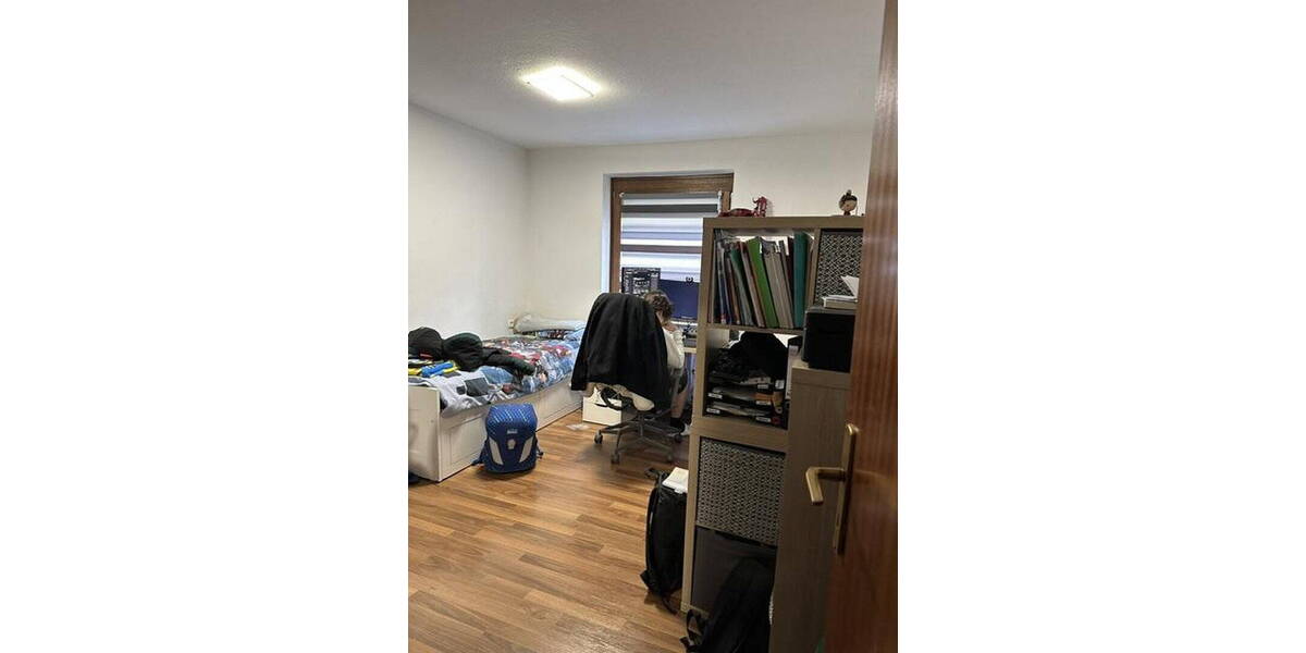 Etagenwohnung Ludwigsburg Oßweil - 3 Zimmer, 67 m&sup2;, 225.000&euro; | Angebot:26555977