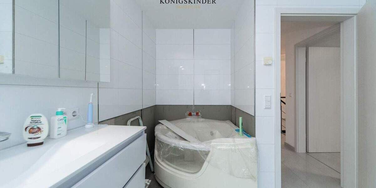 Einfamilienhaus Nordheim - 6 Zimmer, 202 m&sup2;, 990.000&euro; | Angebot:25680024